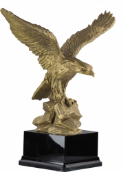 3137 Pigeon fowl and falconry Trophie